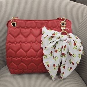 NEW Betsey Johnson Red Heart Quilted Handbag